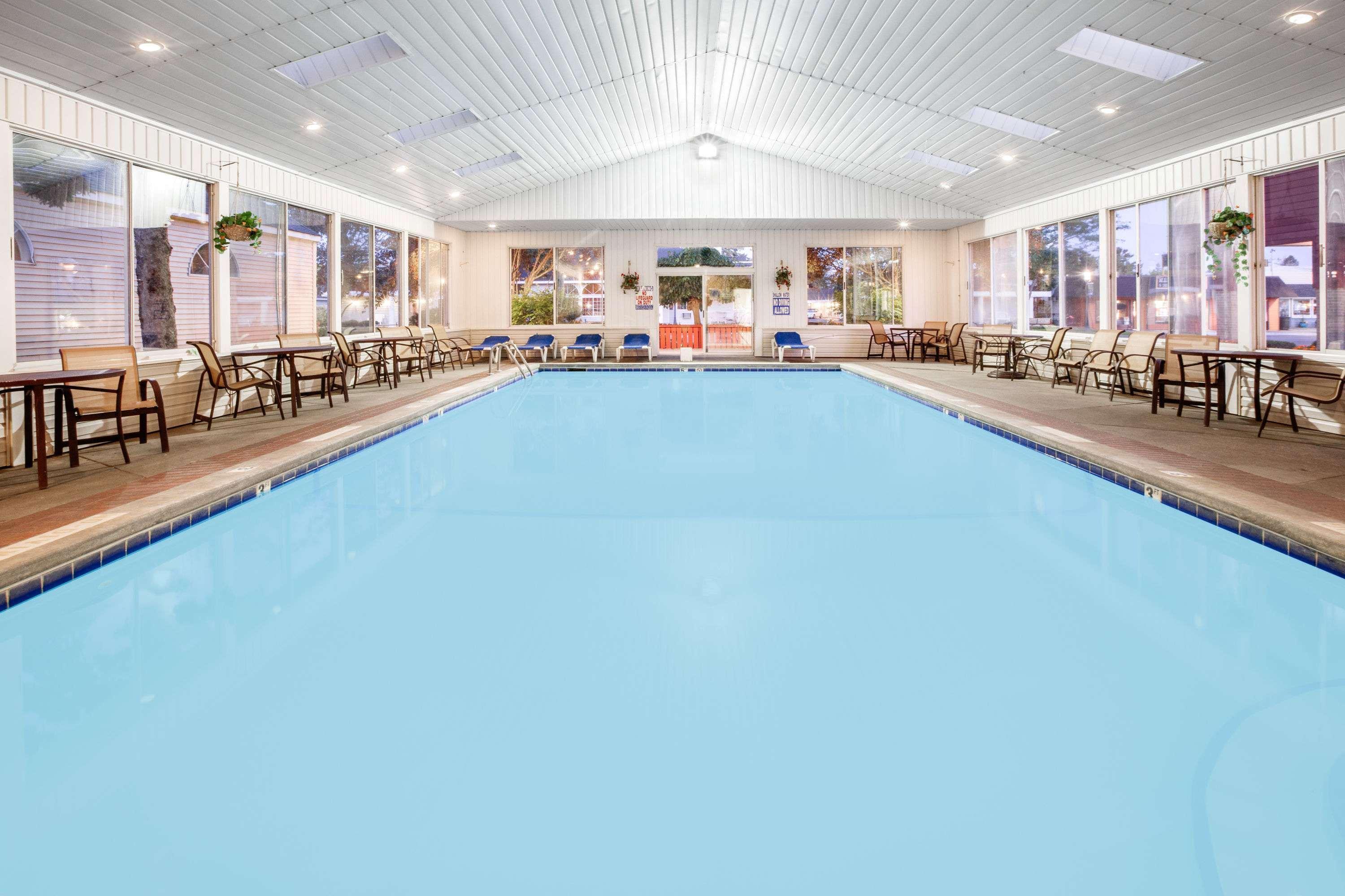 Super 8 By Wyndham Mackinaw City/Beachfront Area Luaran gambar